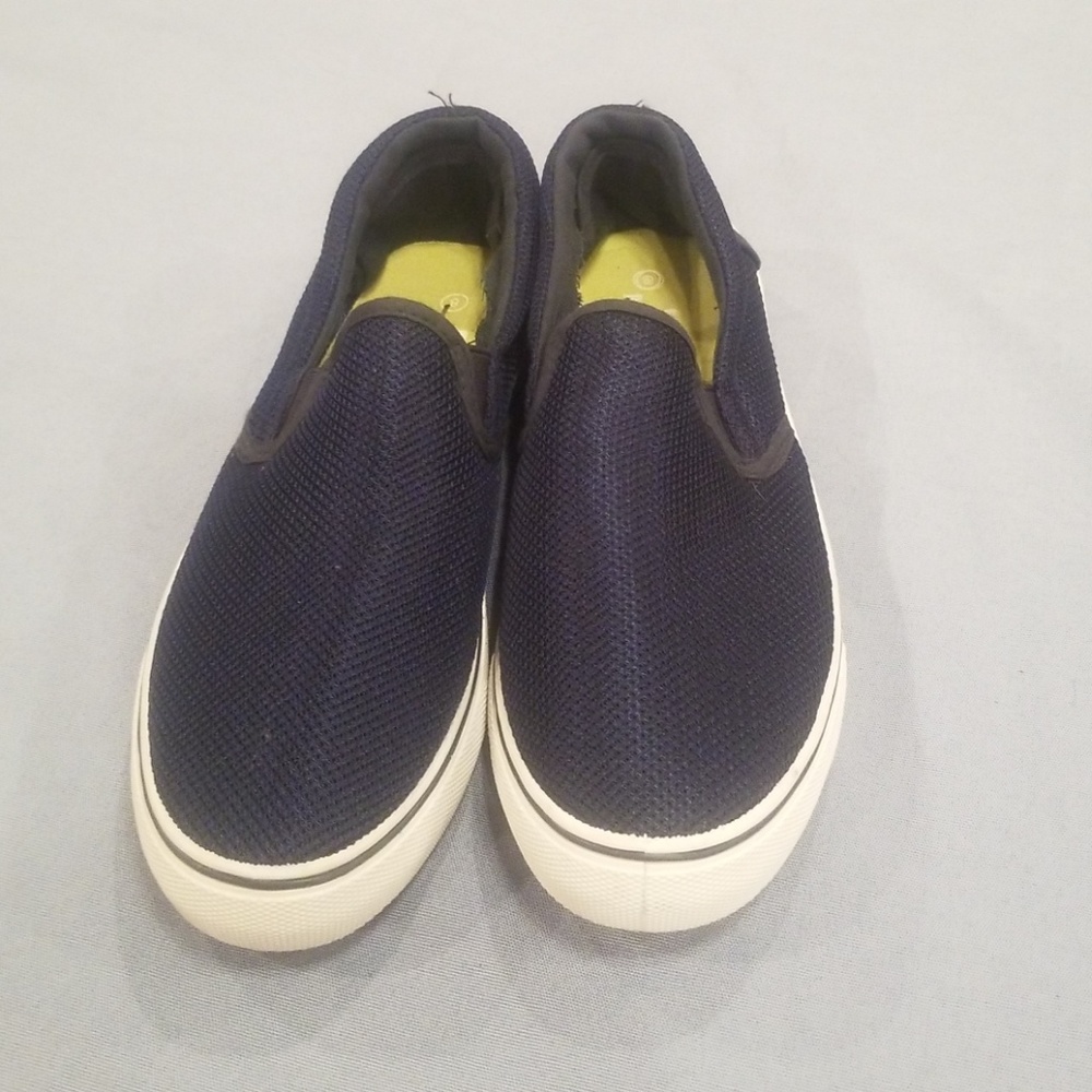 Slip on shoes navy blue size 8 new no tags